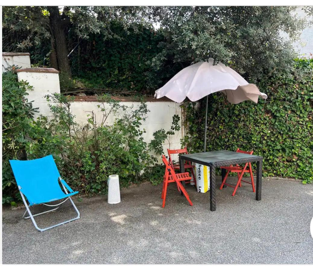 Apartamento Abierto Con Patio Matadepera エクステリア 写真