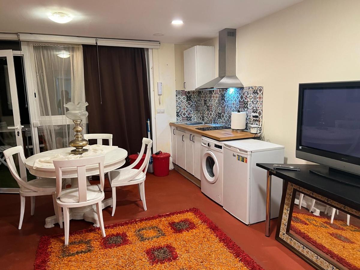 Apartamento Abierto Con Patio Matadepera エクステリア 写真