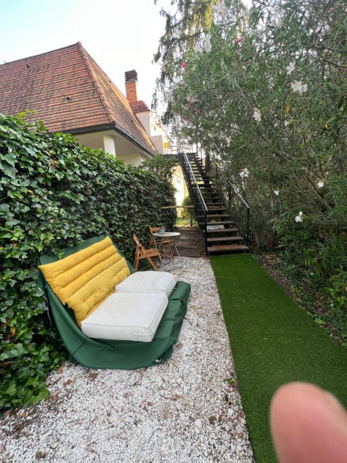 Apartamento Abierto Con Patio Matadepera エクステリア 写真