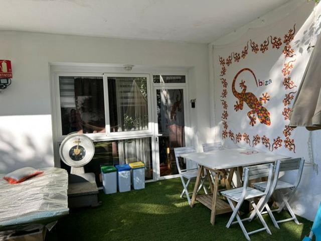 Apartamento Abierto Con Patio Matadepera エクステリア 写真